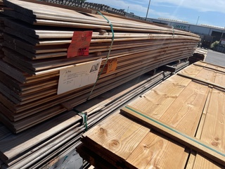 Ca. 120x Douglas Wisselsponning, 18x190mm, lengte 400cm